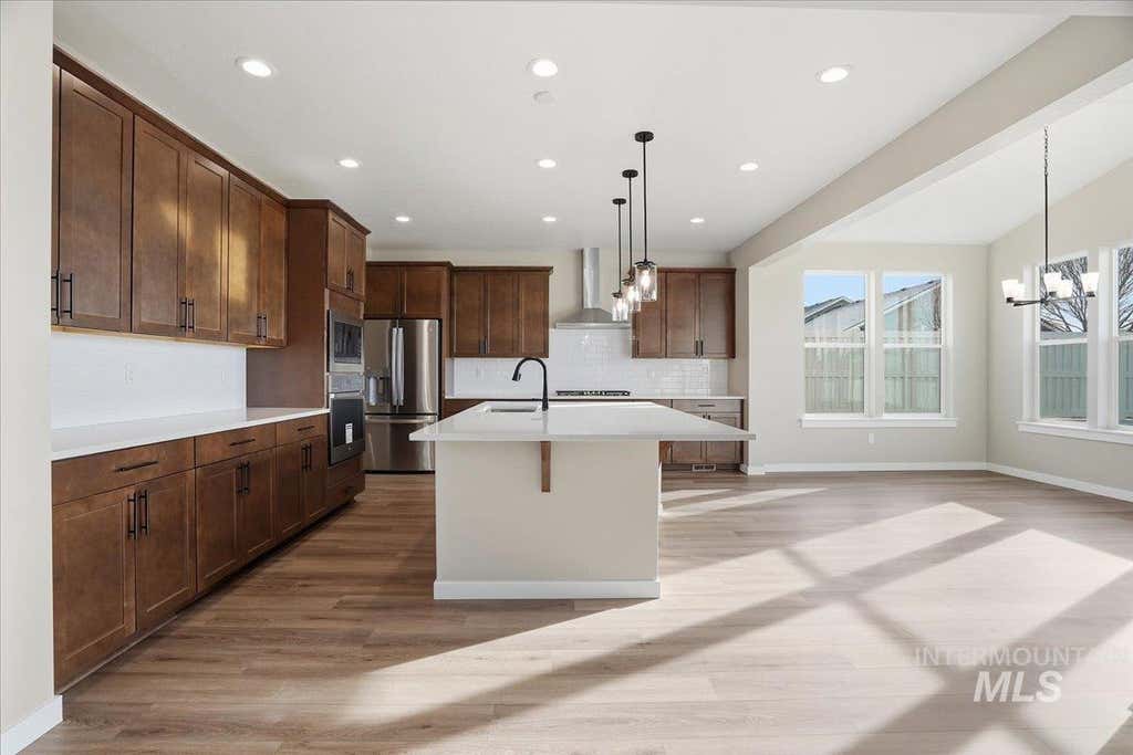 Photo of 17152 N Yorktown Way, Nampa, ID 83687 (MLS # 98994385)