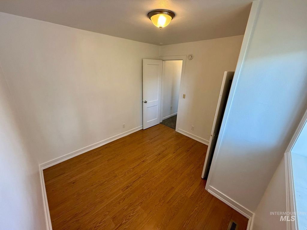 Photo of 517 12th St, Clarkston, WA 99403 (MLS # 98978360)