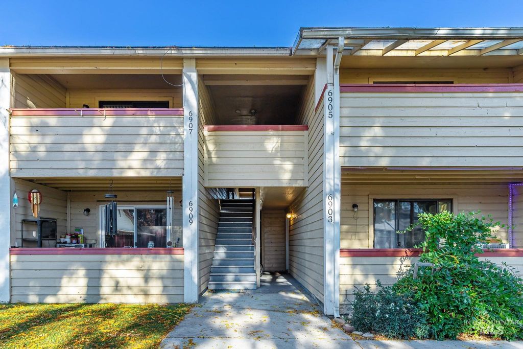 Photo of 6907 W Colehaven Lane, Boise, ID 83704 (MLS # 98969301)