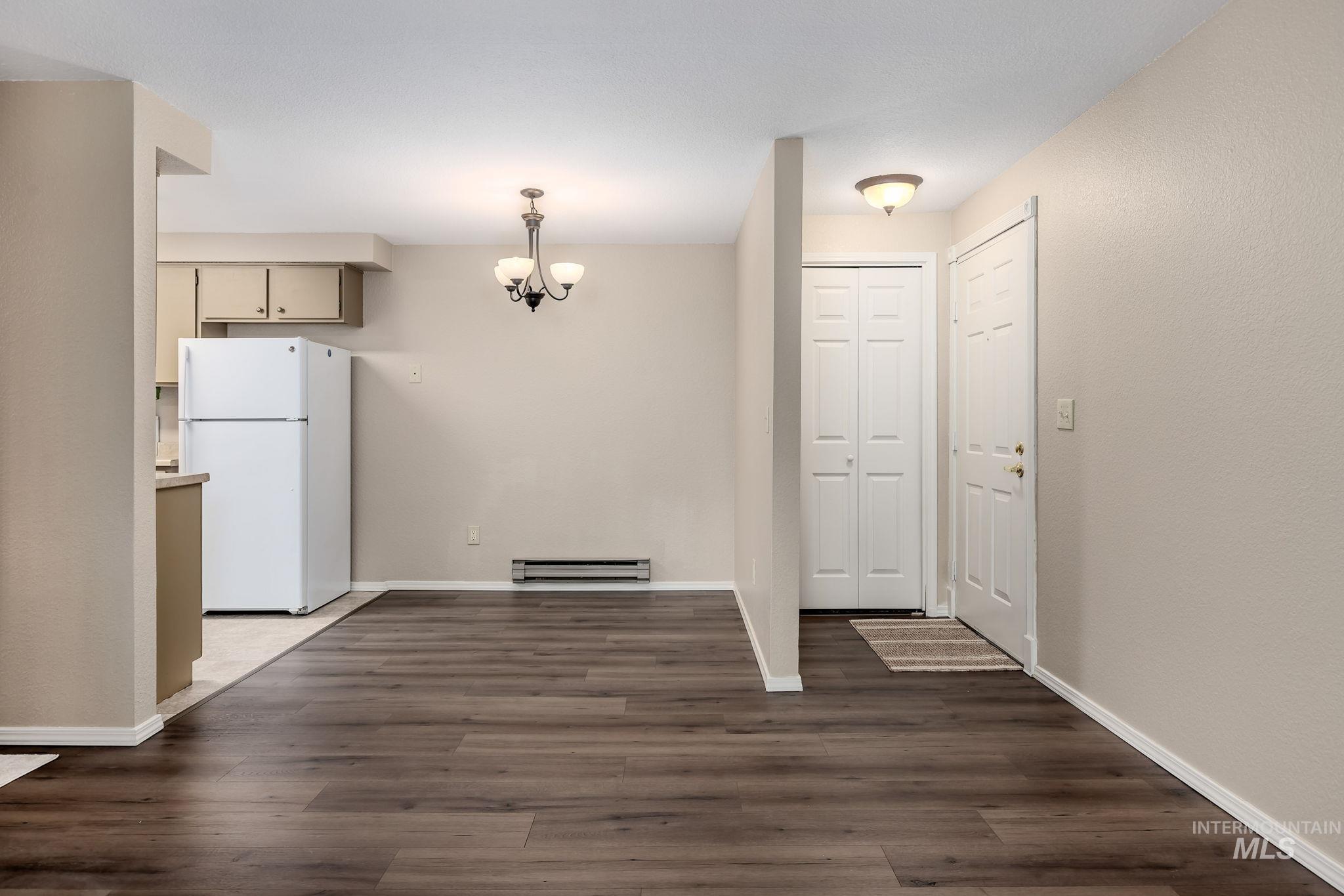 6907 W Colehaven Lane