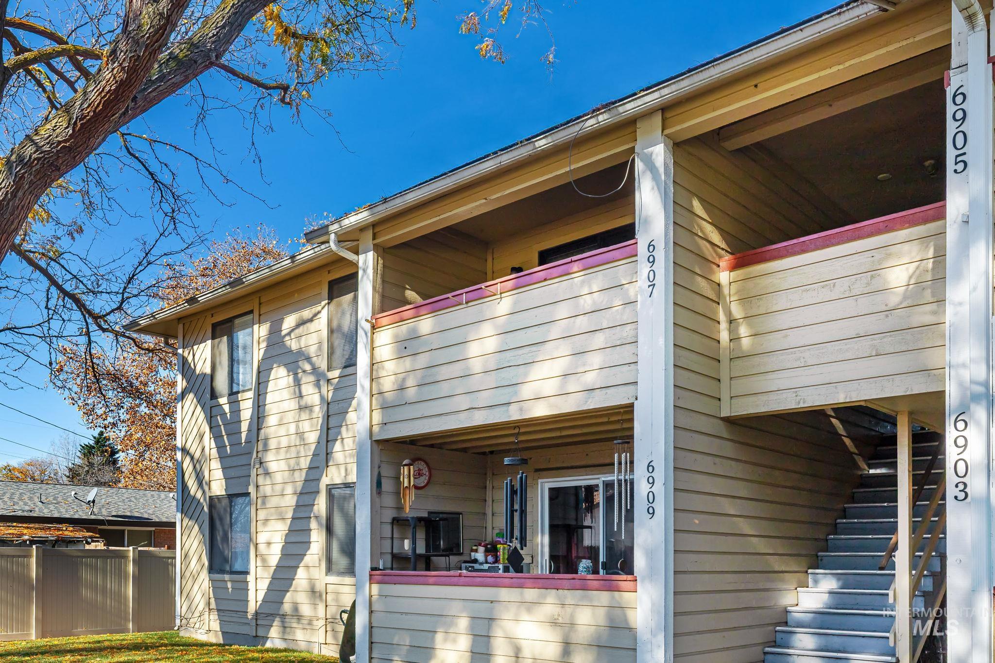 6907 W Colehaven Lane