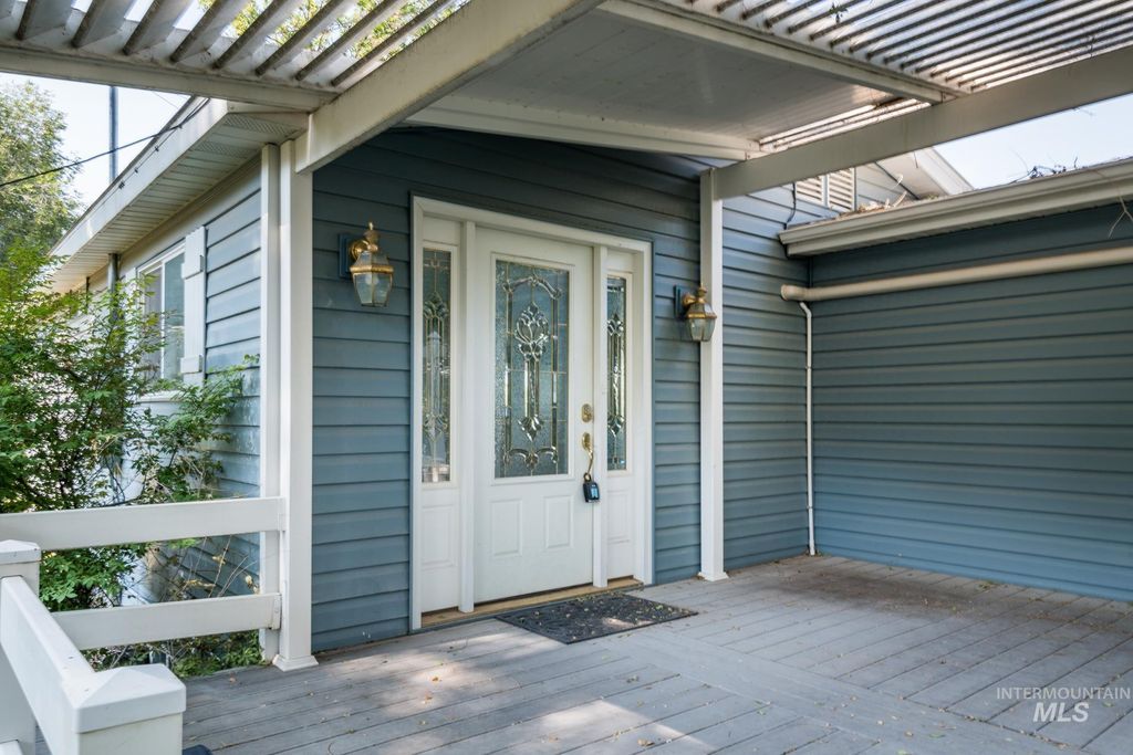 Photo of 44 Bell Rapids Road, Hagerman, ID 83332 (MLS # 98887969)