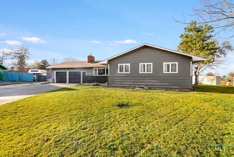 Photo of 107 Rainbow Circle, Buhl, ID 83316 (MLS # 98969685)