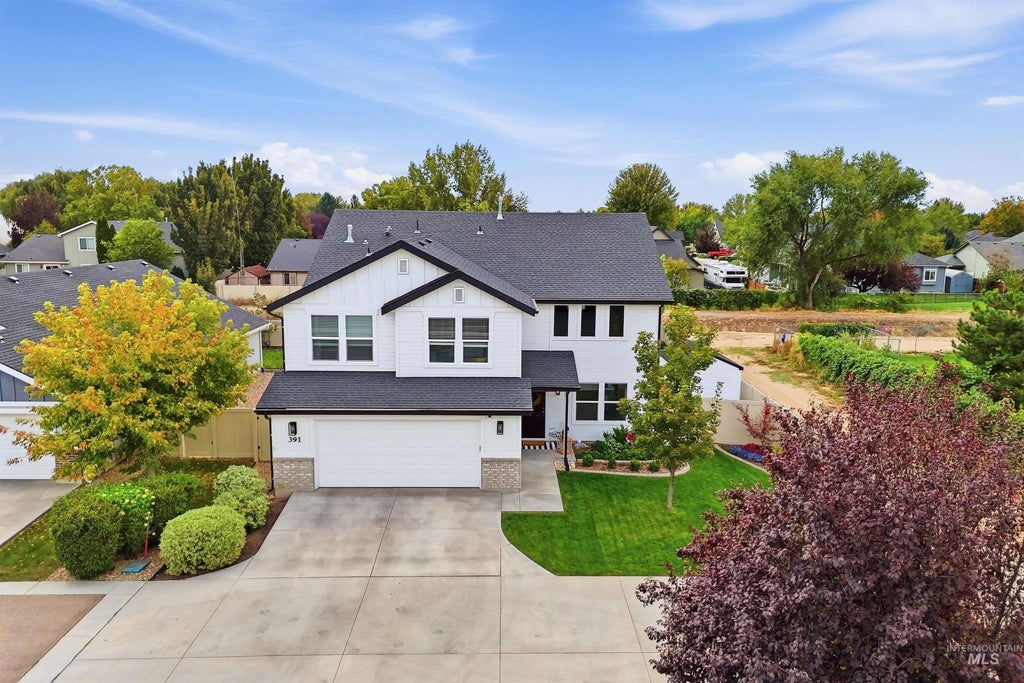 Photo of 391 W Yosemite St, Meridian, ID 83646 (MLS # 99001434)