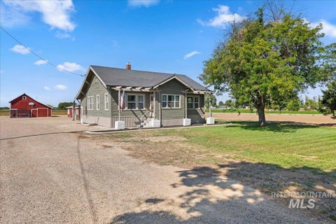 Photo of 7425 Elmore Rd, Fruitland, ID 83619 (MLS # 99001236)