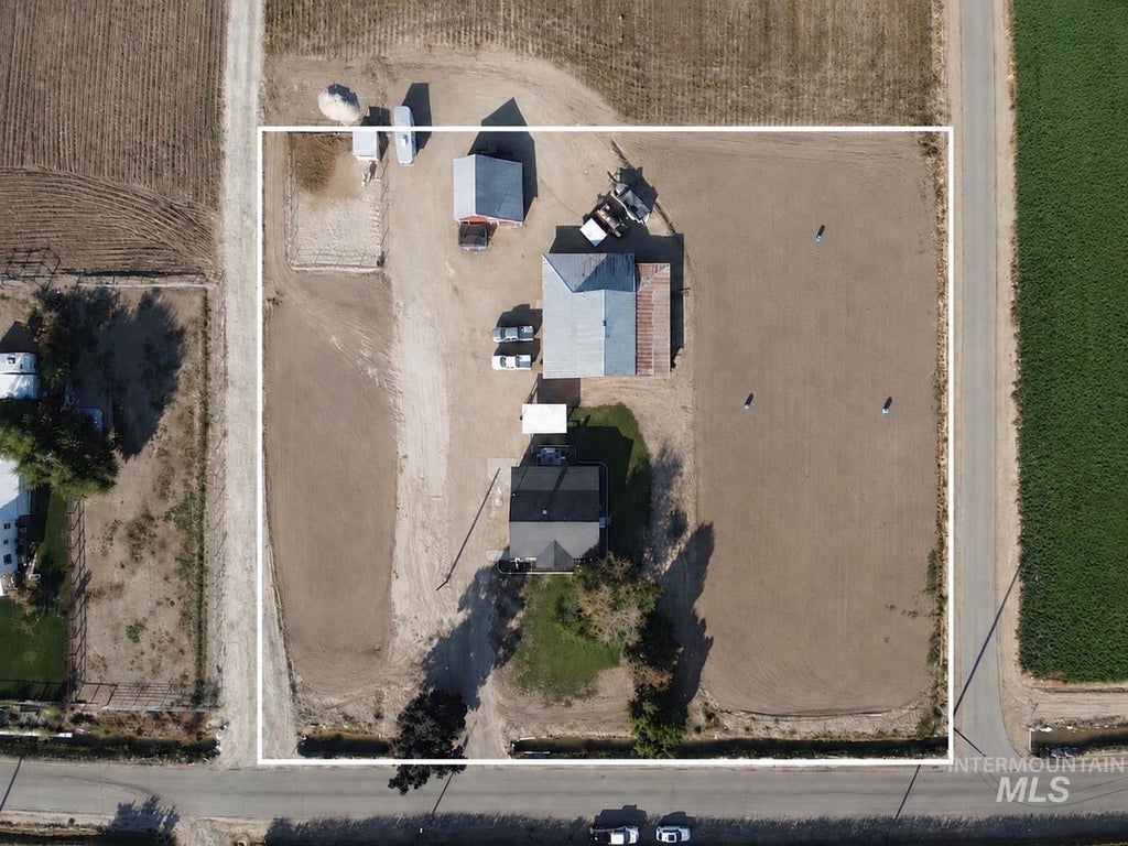 Photo of 7425 Elmore Rd, Fruitland, ID 83619 (MLS # 99001236)