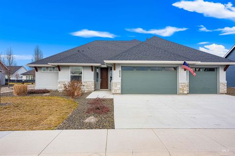 Photo of 8078 Tandy Cove St, Middleton, ID 83644 (MLS # 98975270)