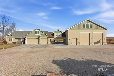 Photo of 9102 W Rockstone Court, Kuna, ID 83634 (MLS # 98969663)