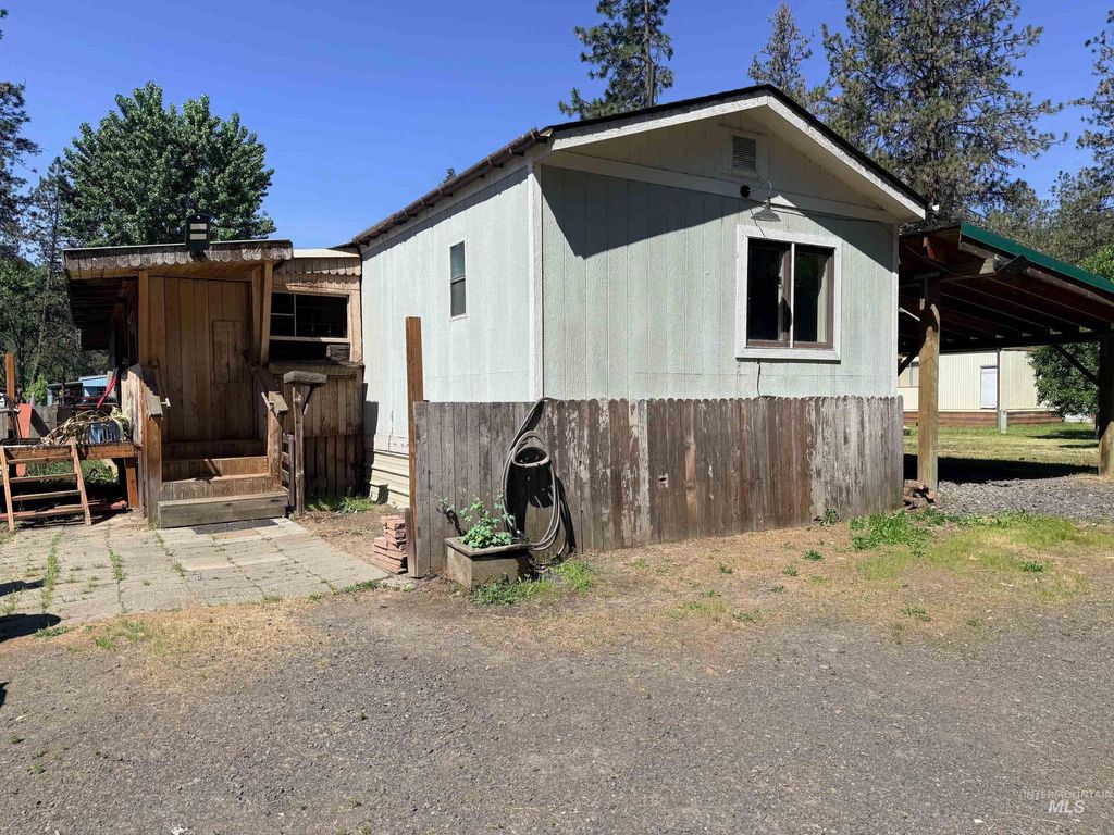 Photo of 11 Bass Ln, Orofino, ID 83544 (MLS # 98988391)