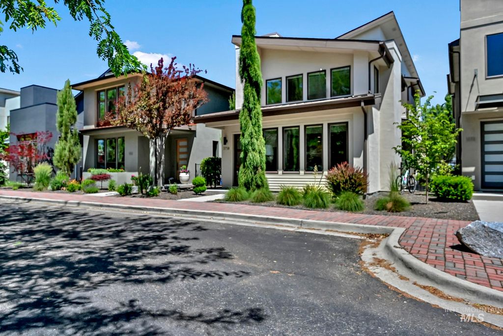 Photo of 3758 S Mill Site Lane, Boise, ID 83716 (MLS # 98963880)