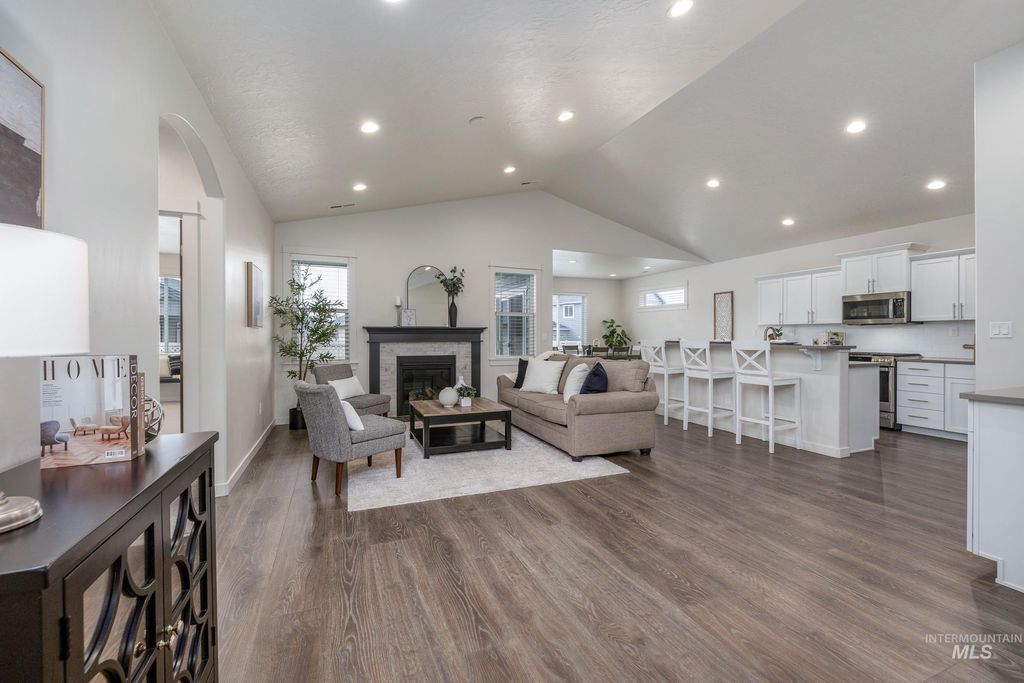 Photo of 7565 W Itasco Dr, Boise, ID 83709 (MLS # 98982360)