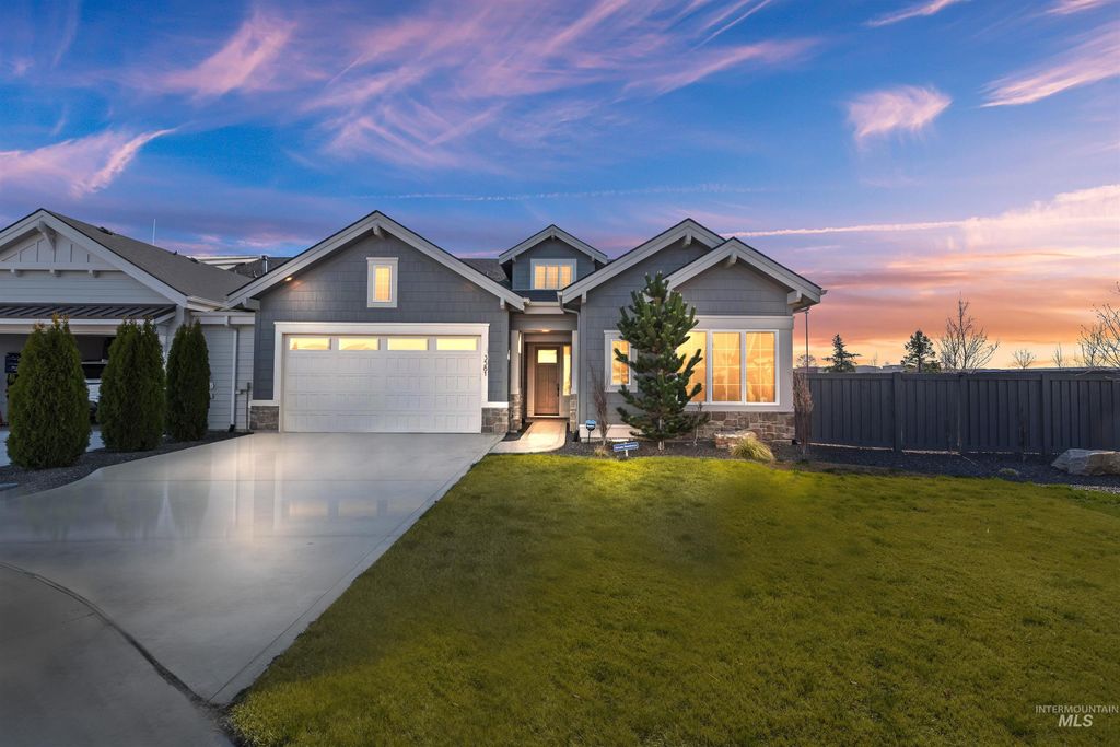 Photo of 3581 E Kalinga Ln, Meridian, ID 83642 (MLS # 98979433)