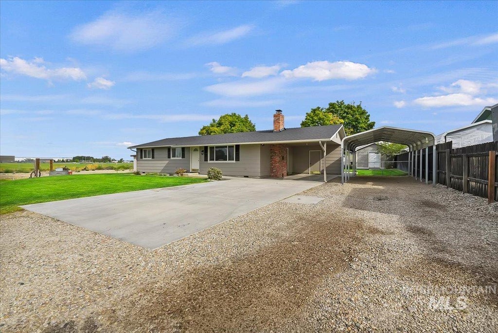 Photo of 5022 Lasher Lane, Caldwell, ID 83605 (MLS # 98999518)