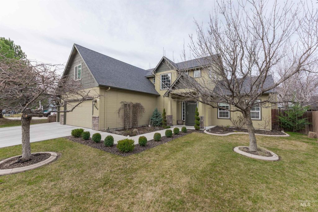 Photo of 1964 W Odessa Ave, Nampa, ID 83686 (MLS # 98978022)