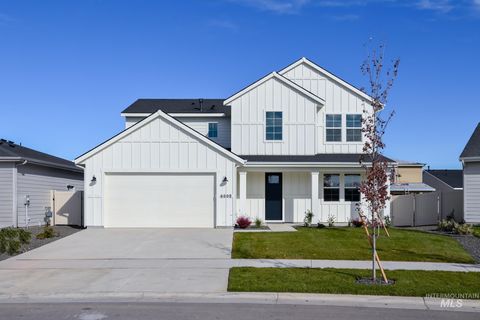 Photo of 6008 W Pewter Point St, Meridian, ID 83646 (MLS # 98959780)