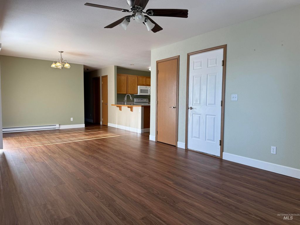 Photo of 257 Pintail Ln, Moscow, ID 83843 (MLS # 98977429)