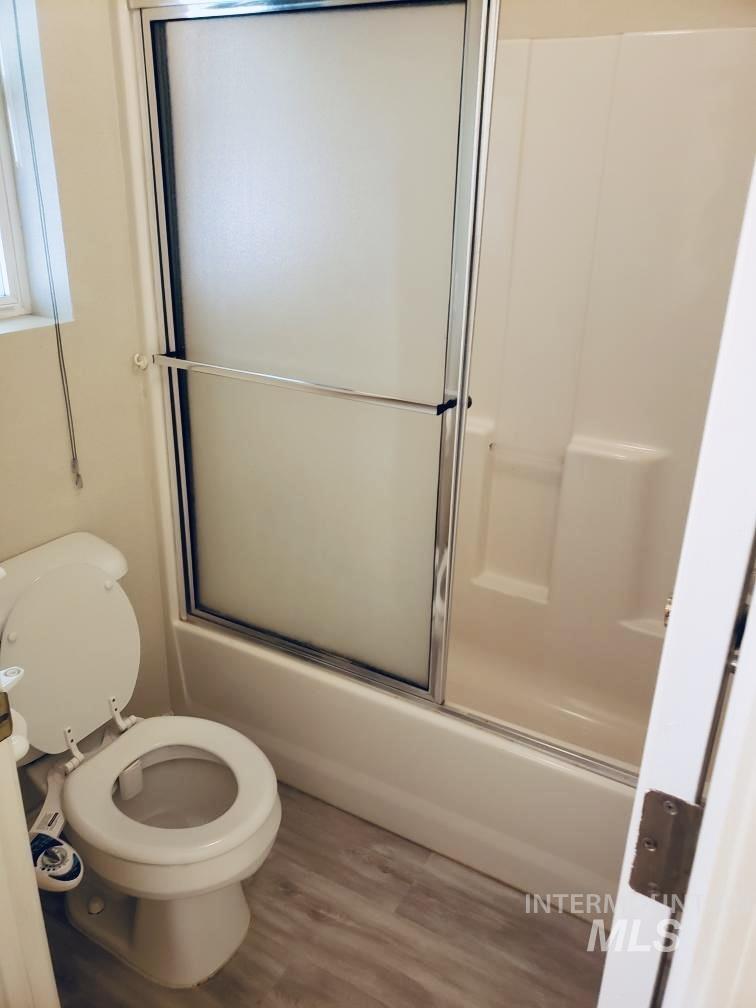 Weiser, Idaho 83672, United States, 3 Bedrooms Bedrooms, ,2 BathroomsBathrooms,Residential,Pending,34807