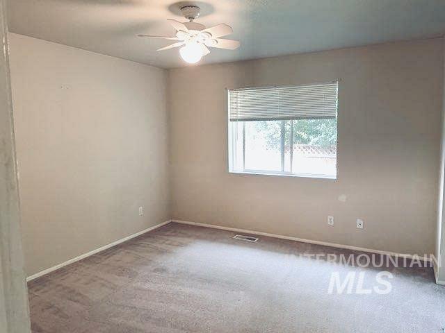 Weiser, Idaho 83672, United States, 3 Bedrooms Bedrooms, ,2 BathroomsBathrooms,Residential,Pending,34807