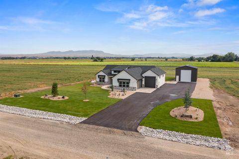 Photo of 3996 Eleanor Ln, Emmett, ID 83617 (MLS # 98967992)