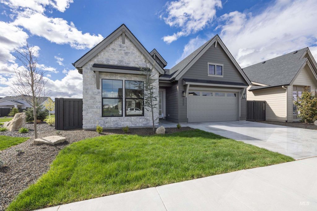 Photo of 959 E Crescendo St, Meridian, ID 83642 (MLS # 98985977)