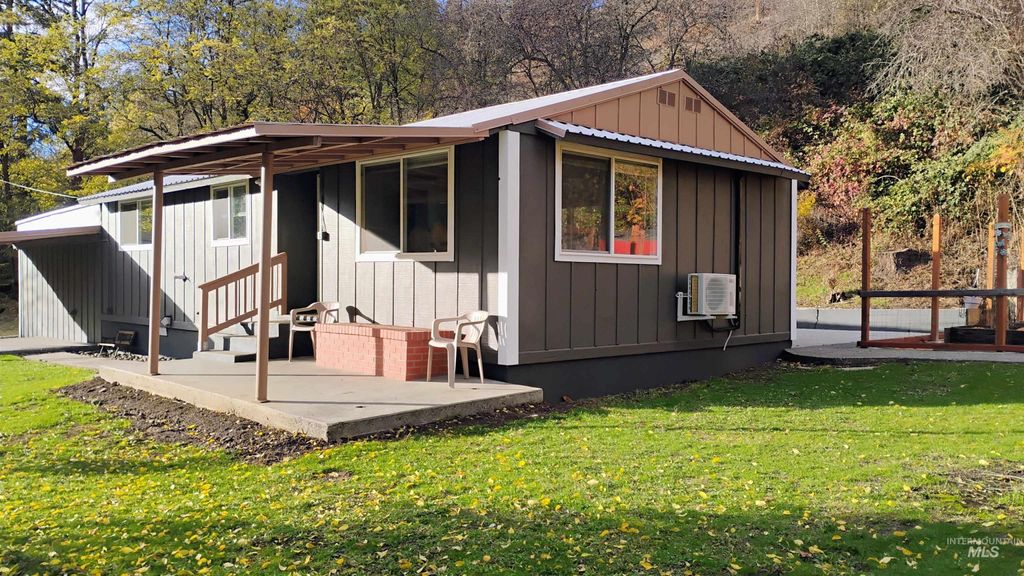 Photo of 150 Elm St, Orofino, ID 83544 (MLS # 98967193)