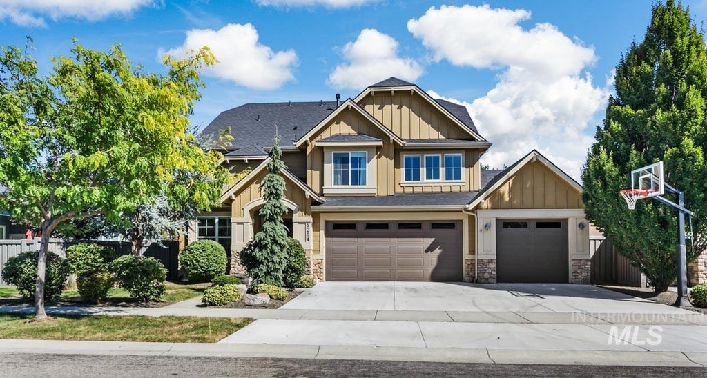Photo of 5214 S Wayland Ave, Meridian, ID 83642 (MLS # 99001184)