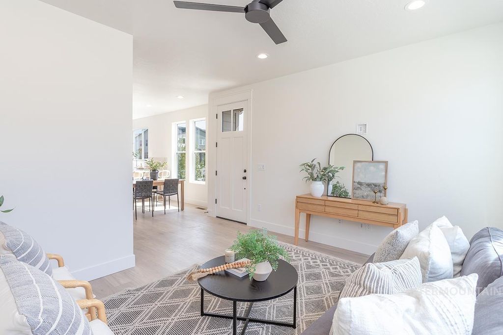 Photo of 1445 N Webb Way, Meridian, ID 83642 (MLS # 98972514)