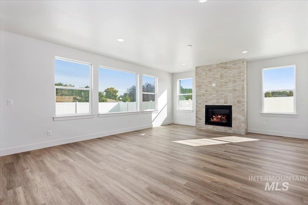 Photo of 160 Maxine Lane West, Kimberly, ID 83341 (MLS # 98963225)