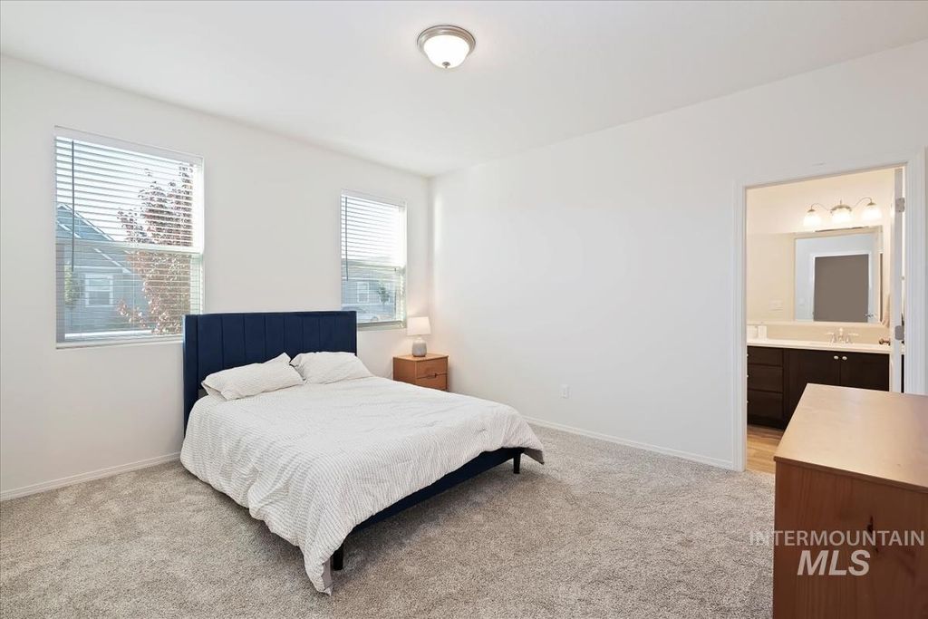 Photo of 1858 Enterprise Street, Mountain Home, ID 83647 (MLS # 98976215)