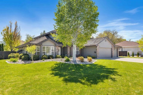Photo of 2028 Candleridge Drive, Twin Falls, ID 83301 (MLS # 98978662)