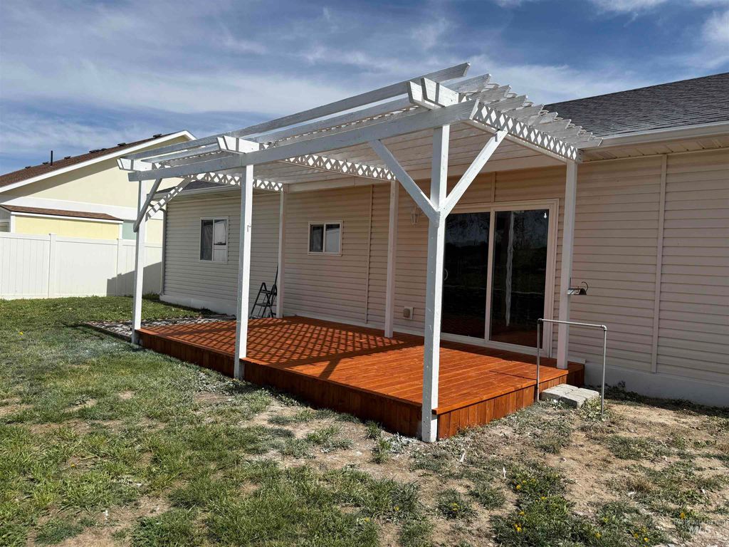 Photo of 523 Morning Dove Way, Marsing, ID 83639 (MLS # 98981133)