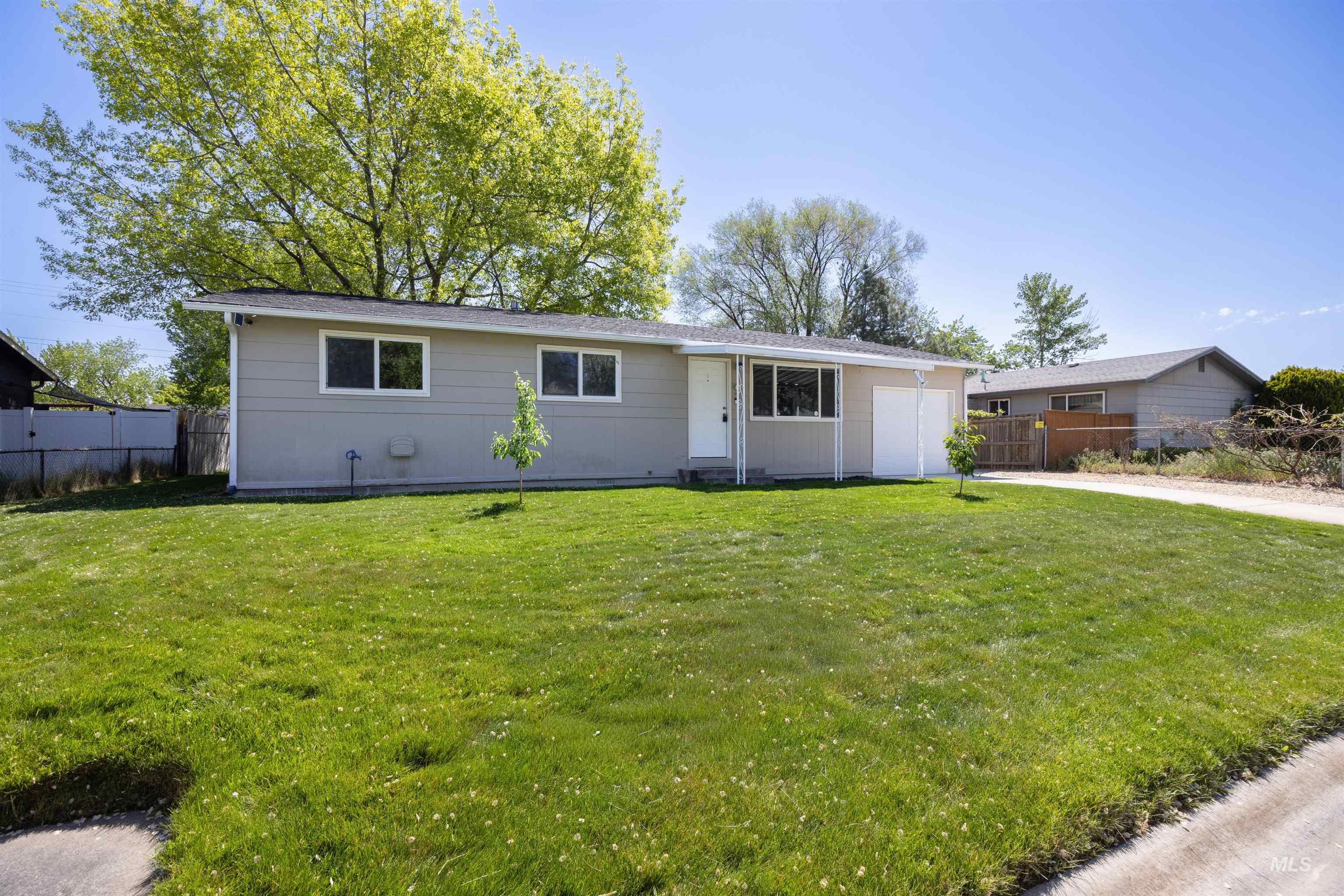 9 Villa Dr.