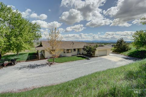 Photo of 3549 Ginny Lane, Emmett, ID 83617 (MLS # 98983881)