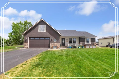 Photo of 272 Primrose Way, Shoshone, ID 83352 (MLS # 98988977)