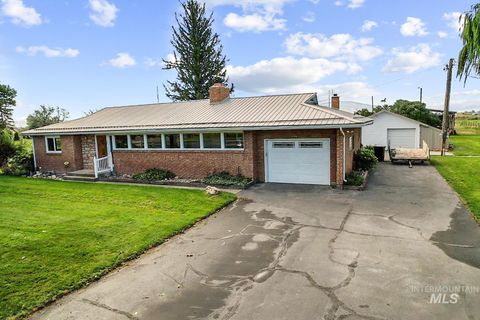 Photo of 229 W 200 S, Rupert, ID 83350 (MLS # 98961775)