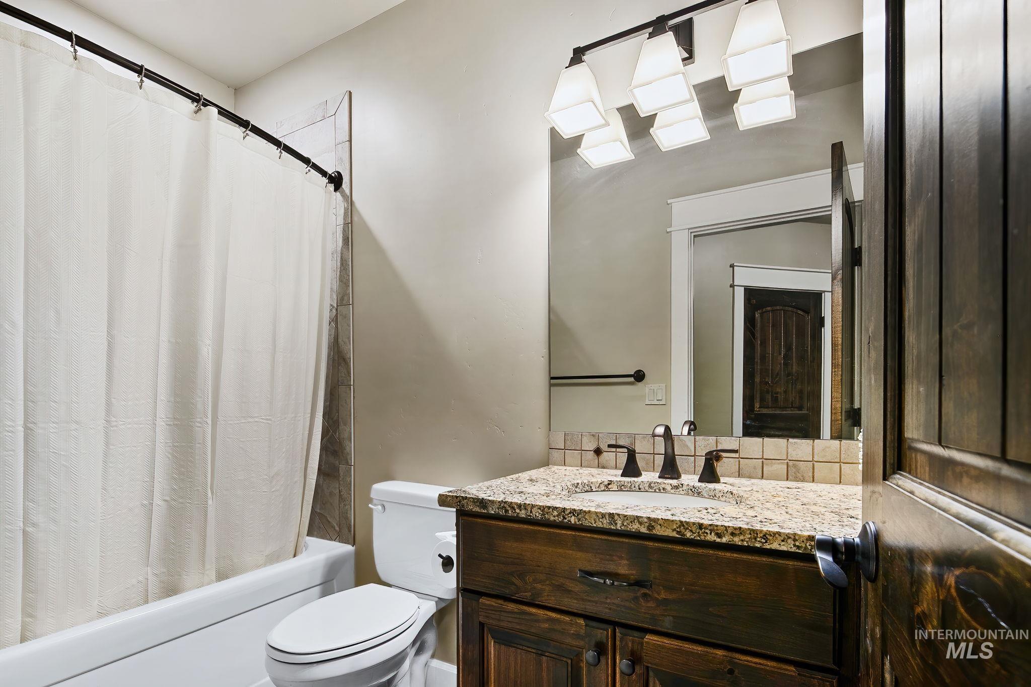 Lower level ensuite bathroom