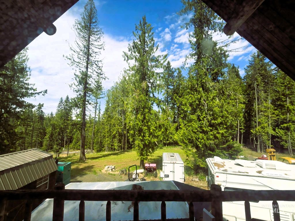Photo of 68 Panorama Dr, Lenore, ID 83541 (MLS # 98946047)