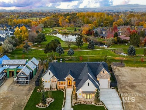 Photo of 1948 W Oakhampton Dr, Eagle, ID 83616 (MLS # 98966353)