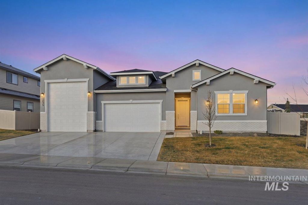 Photo of 12529 S Lenora Pl, Nampa, ID 83686 (MLS # 98973393)