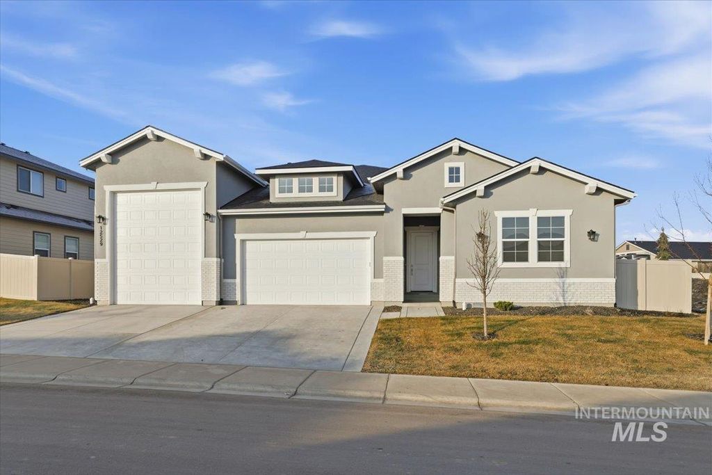 Photo of 12529 S Lenora Pl, Nampa, ID 83686 (MLS # 98973393)