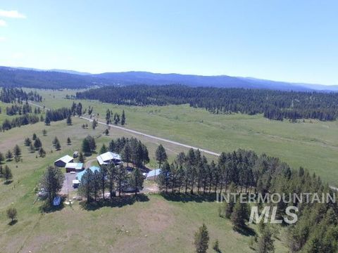 Photo of 500 Maxwell Lane, Elk City, ID 83525 (MLS # 98951286)