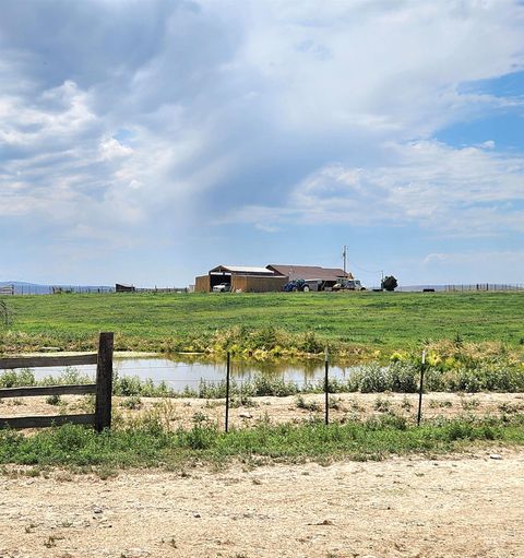 Photo of 2175 Graham Blvd, Vale, OR 97918 (MLS # 98949245)