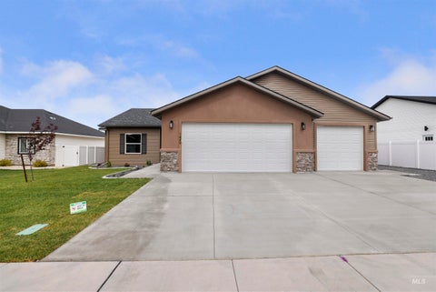 Photo of 1449 Golden Pheasant Dr, Twin Falls, ID 83301 (MLS # 98989717)