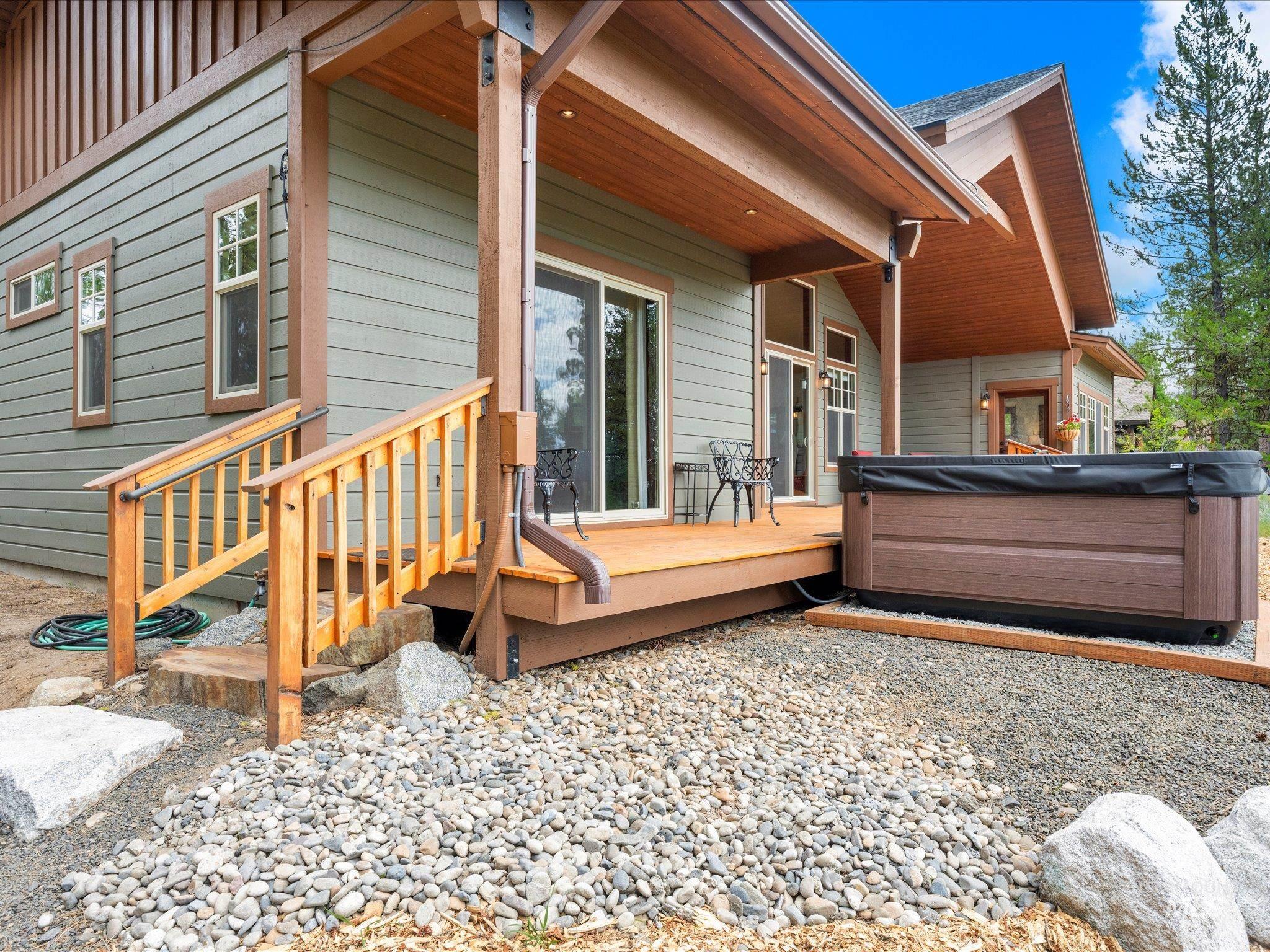 Covered Patio with new Spa