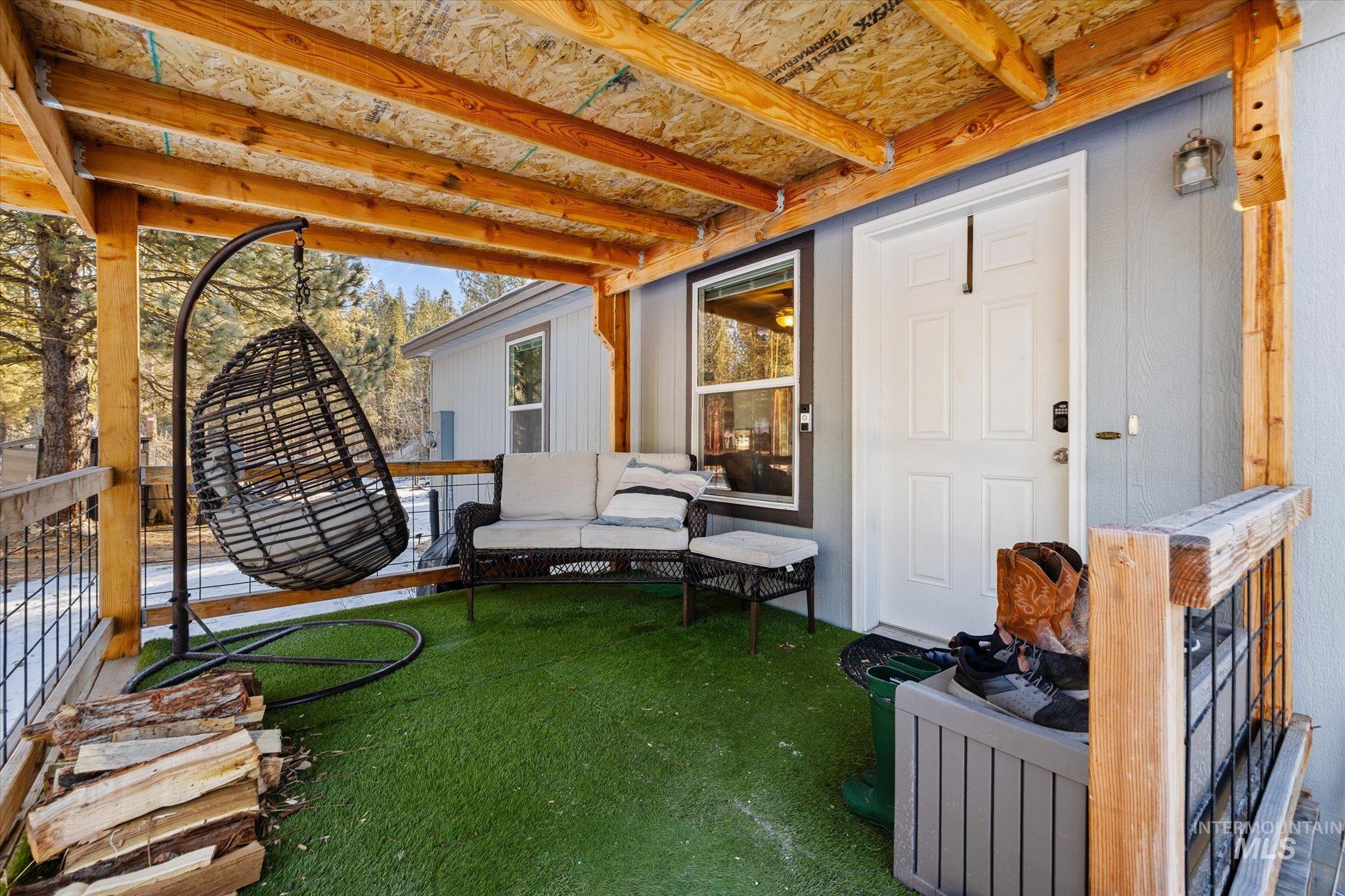 17 Mountain Meadow Way