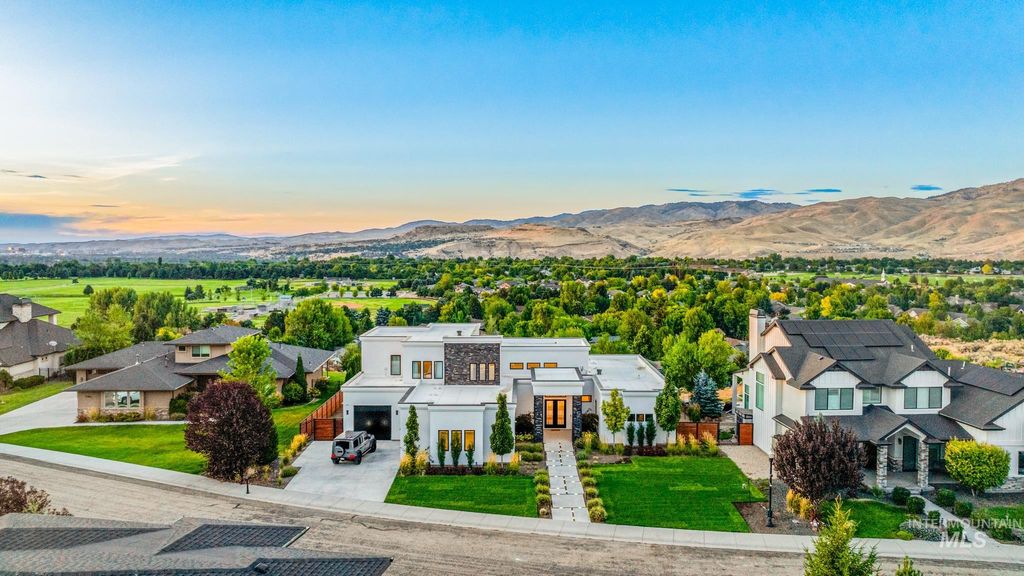 Photo of 3492 E Heartleaf Dr, Boise, ID 83716 (MLS # 98979781)