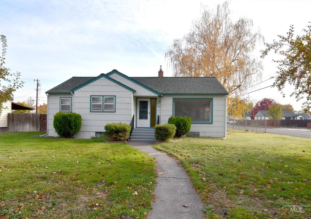 Photo of 1147 5th Street, Clarkston, WA 99403 (MLS # 98966360)