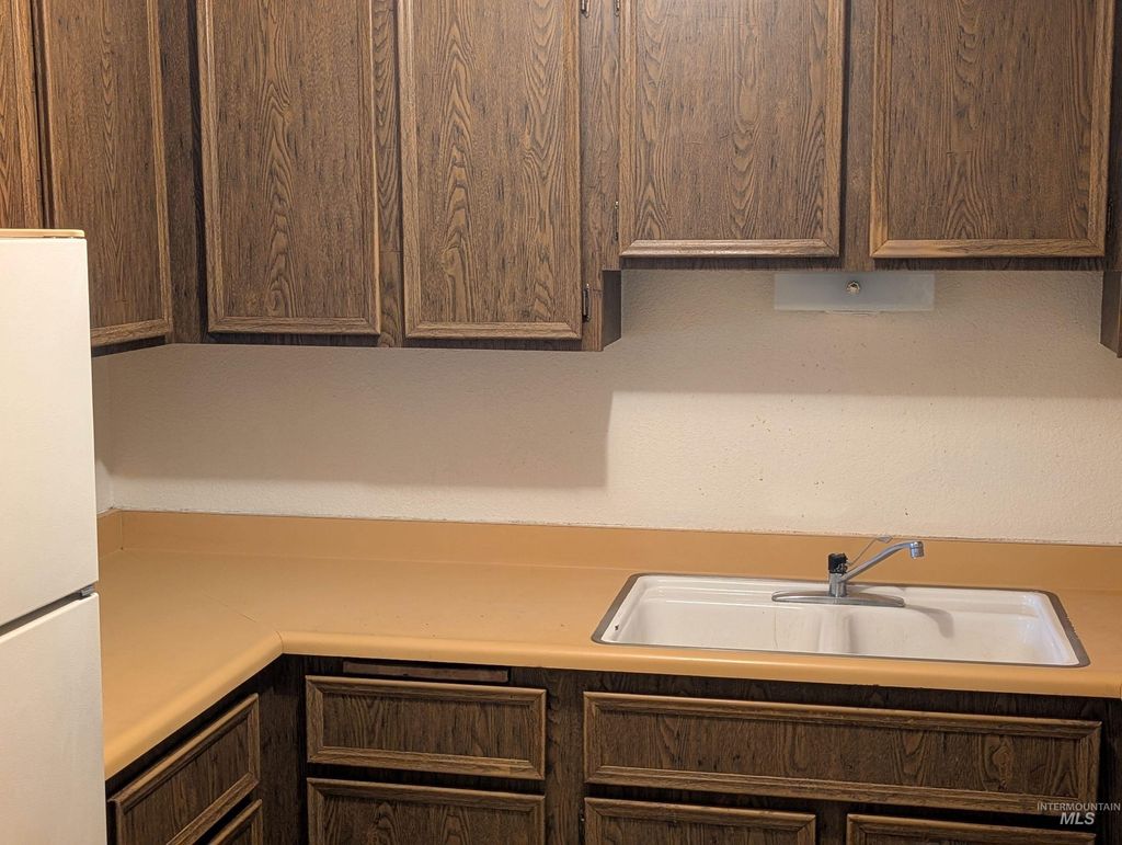 Photo of 2405 Cherry Street, Caldwell, ID 83605 (MLS # 98970885)