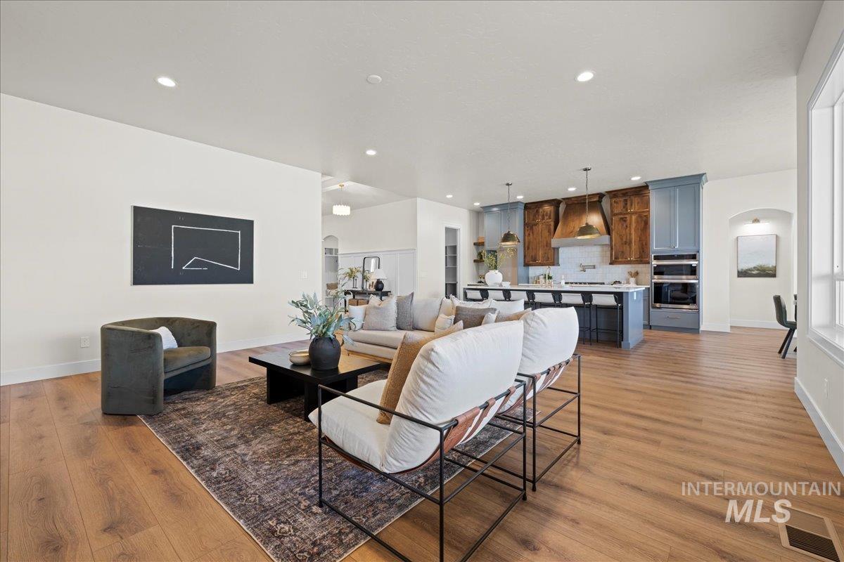 7114 E Chicken Hawk Loop