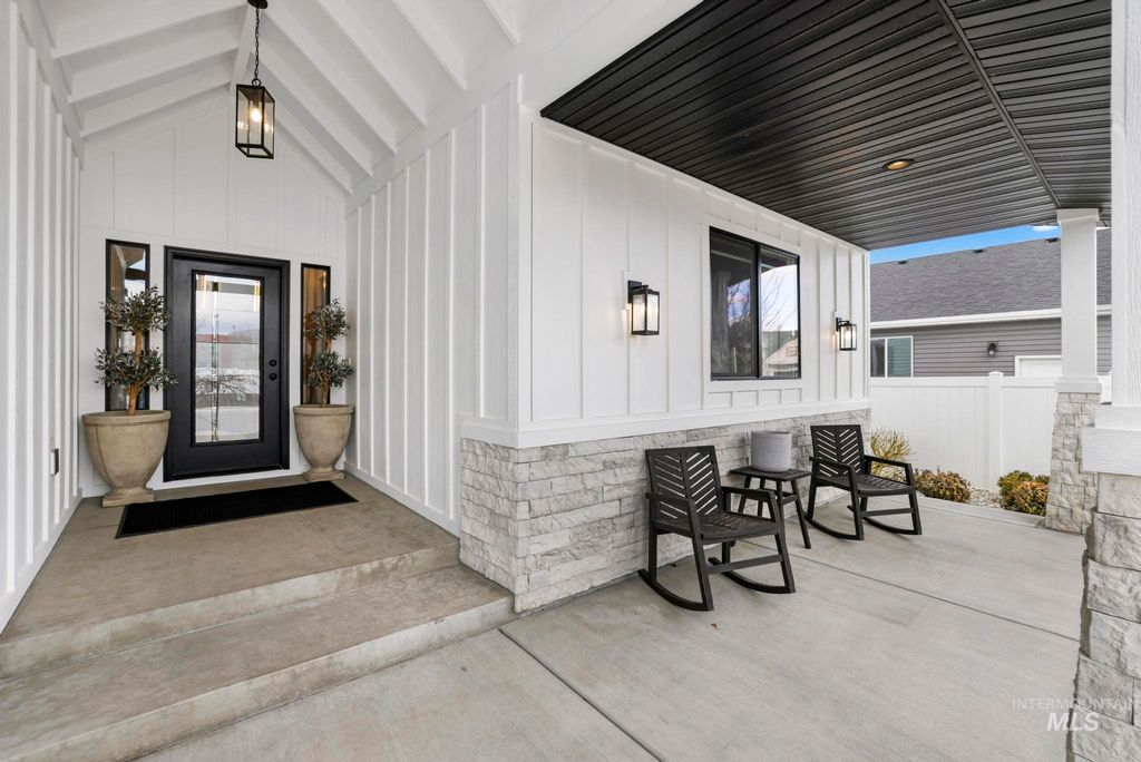 Photo of 764 Midnight Sun Loop, Twin Falls, ID 83301 (MLS # 98975266)